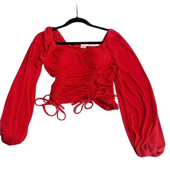 No Boundaries Juniors' Ruched Peasant Top - Picture 9 of 16